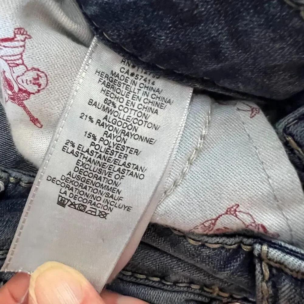 True Religion t3 five accent